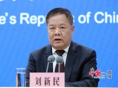 北大病院院长刘新平易近：医务人员要以医疗工